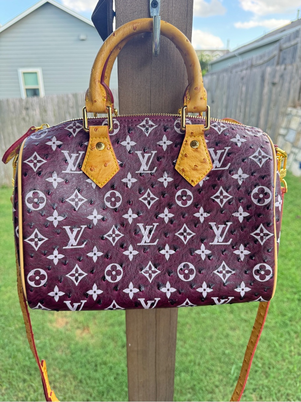 Louis Vuitton Burgundy Monogram Speedy 25 Bandolier Satchel with insert - Picture 2 of 11